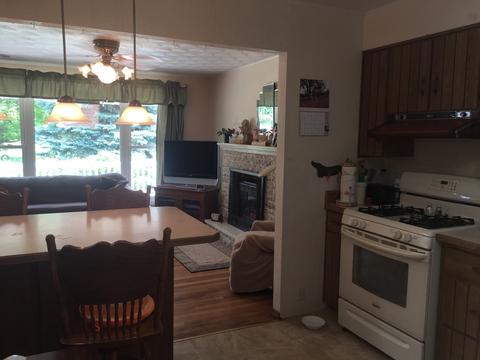 211 N Theodore, Mcnabb, IL 61335 photo 8