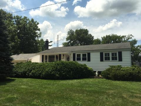 211 N Theodore, Mcnabb, IL 61335 photo 2