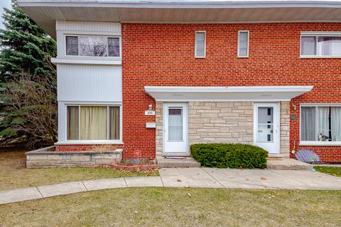 630 E Shabonee Trl, Mount Prospect, IL 60056 photo 1