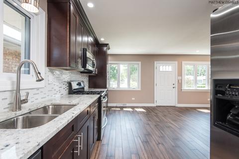5208 State Rd, Burbank, IL 60459 photo 5