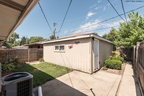5208 State Rd, Burbank, IL 60459 photo 17