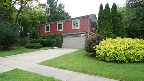 205 Oakmont Dr, Elgin, IL 60123 photo 2
