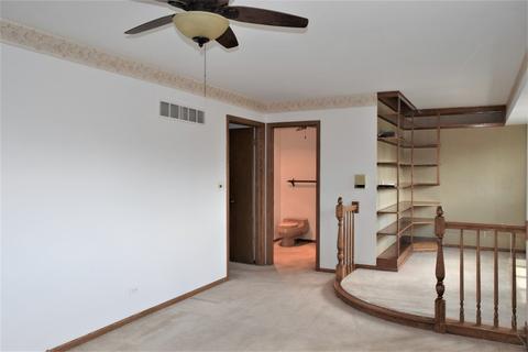 1868 Golf View Dr, Bartlett, IL 60103 photo 18