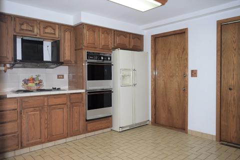 1868 Golf View Dr, Bartlett, IL 60103 photo 7