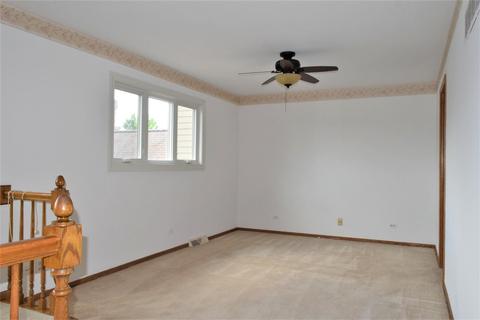 1868 Golf View Dr, Bartlett, IL 60103 photo 17