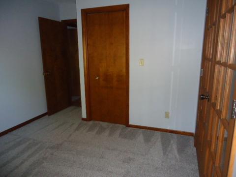 112 W 8th St, Gridley, IL 61744 photo 12