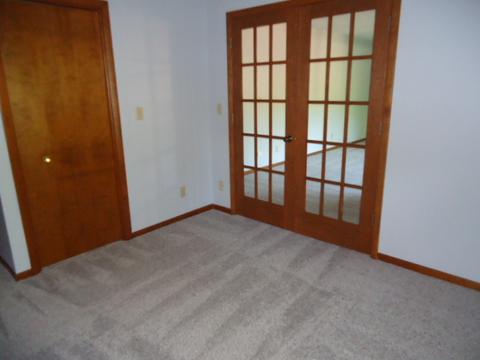 112 W 8th St, Gridley, IL 61744 photo 11