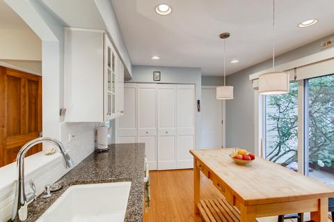 2119 Timber Ln, Wheaton, IL 60189 photo 5