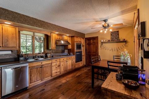 15574 Il Highway 92, Walnut, IL 61376 photo 10
