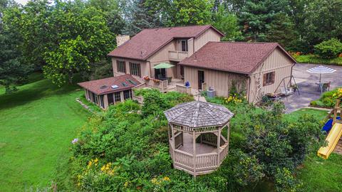 15574 Il Highway 92, Walnut, IL 61376 photo 1