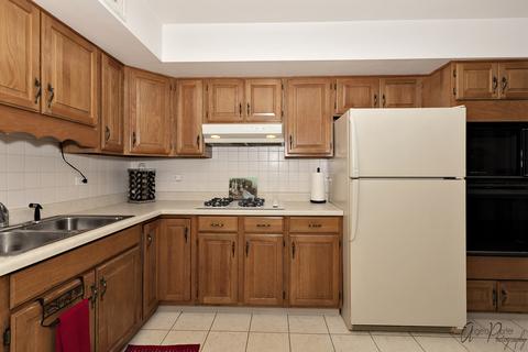 661 Jon Ln, Des Plaines, IL 60016 photo 16