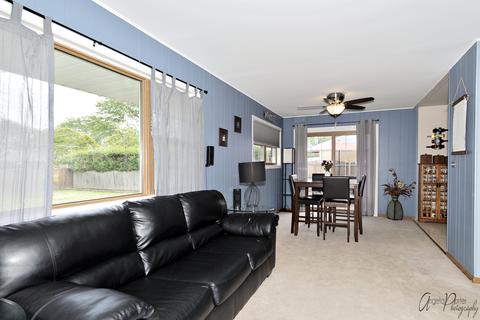 661 Jon Ln, Des Plaines, IL 60016 photo 11