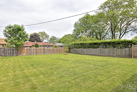 661 Jon Ln, Des Plaines, IL 60016 photo 8