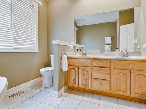2290 Sutton Ln, Aurora, IL 60502 photo 24