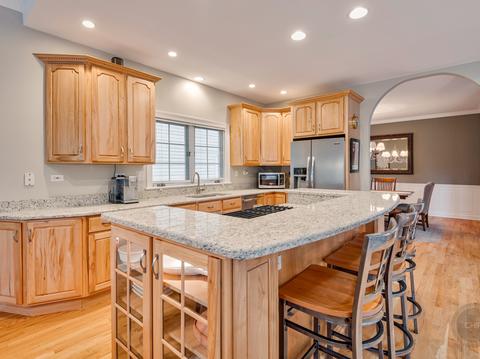 2290 Sutton Ln, Aurora, IL 60502 photo 10