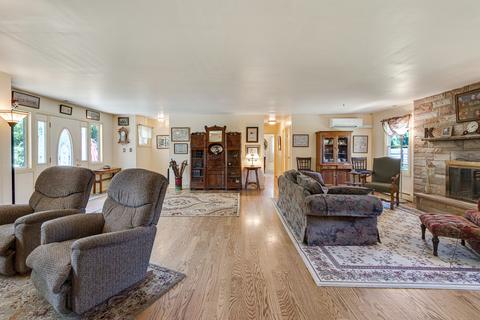 13 N632 Coombs Rd, Elgin, IL 60124 photo 11