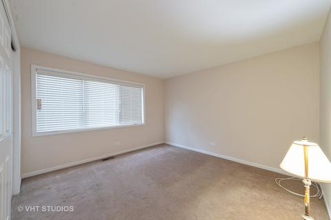 1018 E Maple St, Lombard, IL 60148 photo 6
