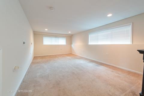 1018 E Maple St, Lombard, IL 60148 photo 10