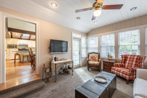 322 E Madison Ave, Wheaton, IL 60187 photo 16