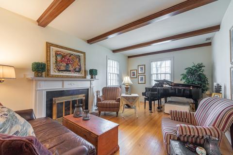 322 E Madison Ave, Wheaton, IL 60187 photo 7