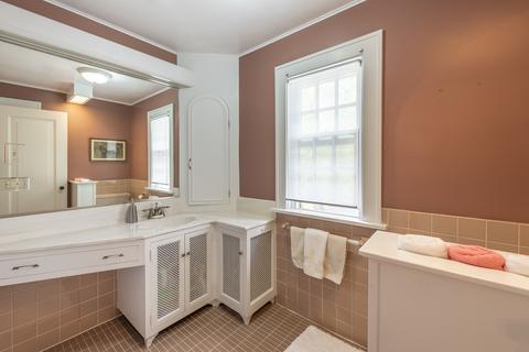 322 E Madison Ave, Wheaton, IL 60187 photo 21