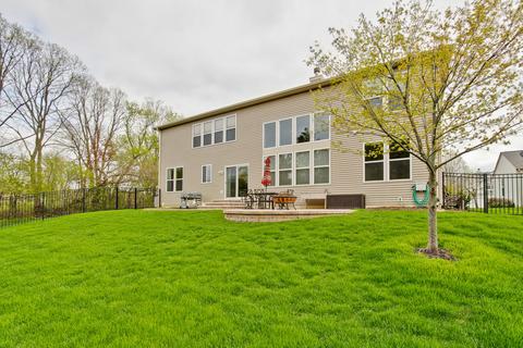 1590 Mcclellan Dr, Lindenhurst, IL 60046 photo 34