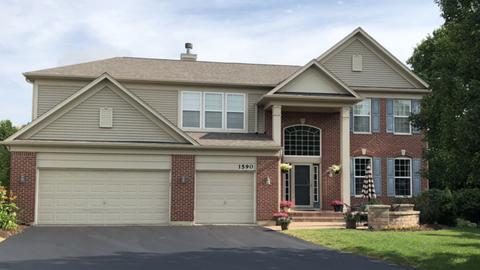1590 Mcclellan Dr, Lindenhurst, IL 60046 photo 1