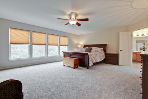 1590 Mcclellan Dr, Lindenhurst, IL 60046 photo 21