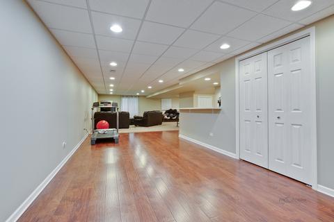 1590 Mcclellan Dr, Lindenhurst, IL 60046 photo 27