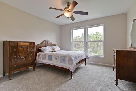 1590 Mcclellan Dr, Lindenhurst, IL 60046 photo 26