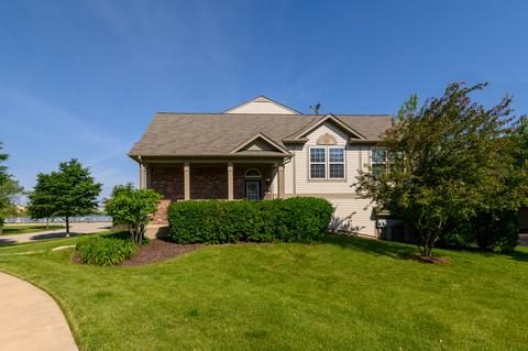 208 Devoe Dr, Oswego, IL 60543 photo 2