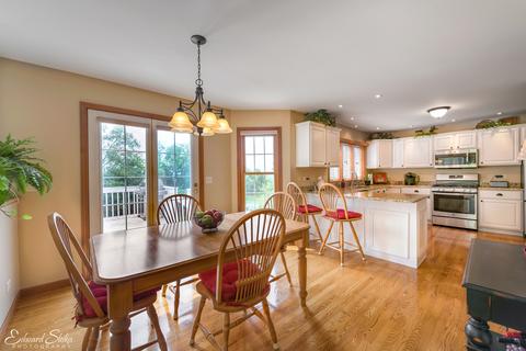 327 High Rd, Cary, IL 60013 photo 6