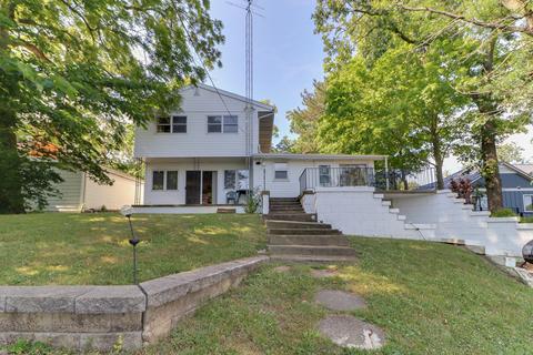 18371 Kickapoo Ln, Hudson, IL 61748 photo 1