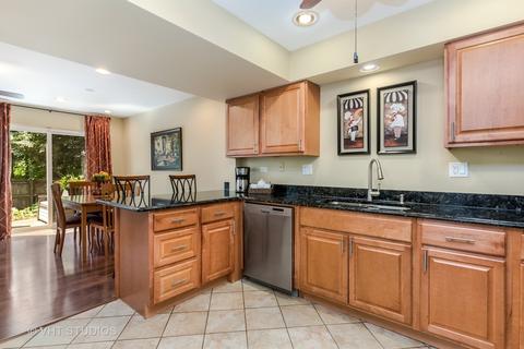 1243 Dunamon Dr, Bartlett, IL 60103 photo 7