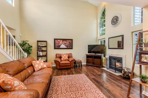 1243 Dunamon Dr, Bartlett, IL 60103 photo 5