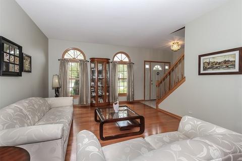 409 Hillandale Dr, Bartlett, IL 60103 photo 12