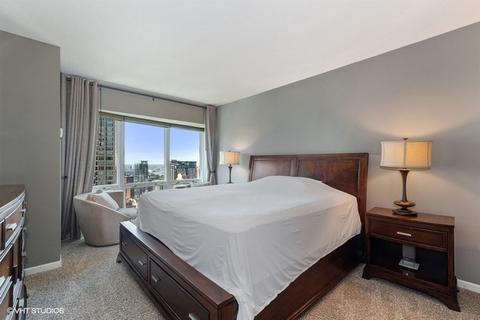 100 E Huron St #2407, Chicago, IL 60611 photo 7