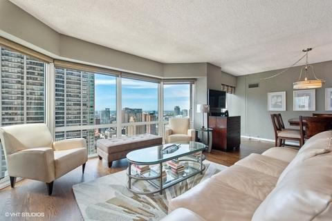 100 E Huron St #2407, Chicago, IL 60611 photo 4
