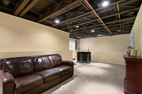 1876 Maureen Dr, Hoffman Estates, IL 60192 photo 22