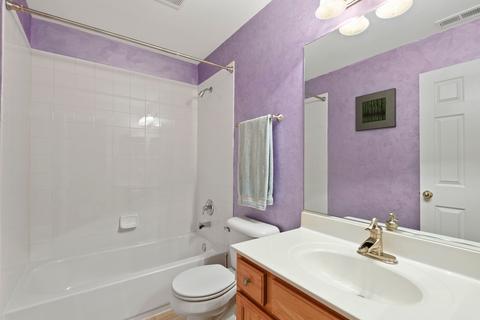 1876 Maureen Dr, Hoffman Estates, IL 60192 photo 21