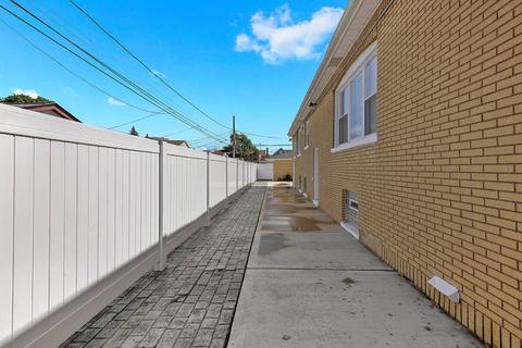 4115 W 56th St, Chicago, IL 60629 photo 24