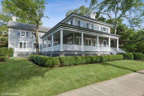 528 Maple St, Winnetka, IL 60093 photo 1