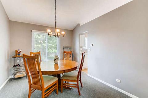 12435 Falcon Dr, Plainfield, IL 60585 photo 5