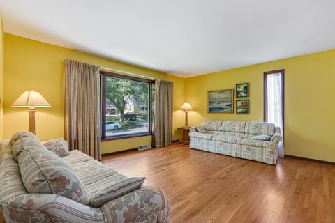 606 Wendt Ave, East Dundee, IL 60118 photo 17