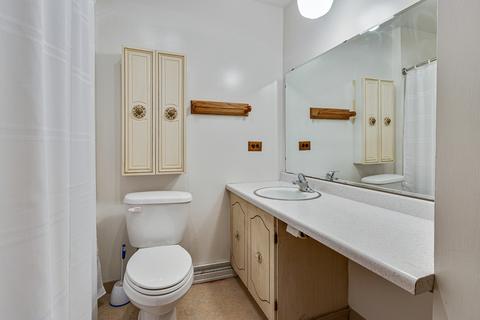 606 Wendt Ave, East Dundee, IL 60118 photo 21