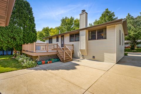 606 Wendt Ave, East Dundee, IL 60118 photo 24