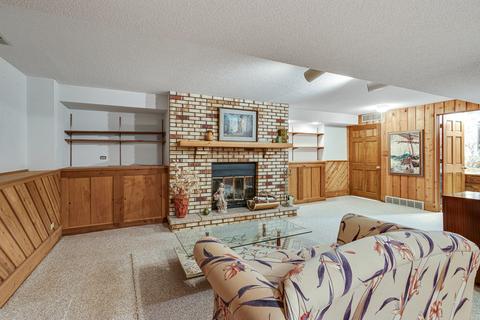606 Wendt Ave, East Dundee, IL 60118 photo 11