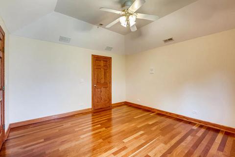 1010 Angle Ave, Northbrook, IL 60062 photo 15