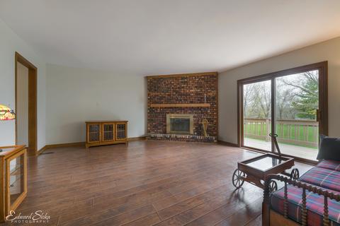 705 Yorktown Dr, Algonquin, IL 60102 photo 12