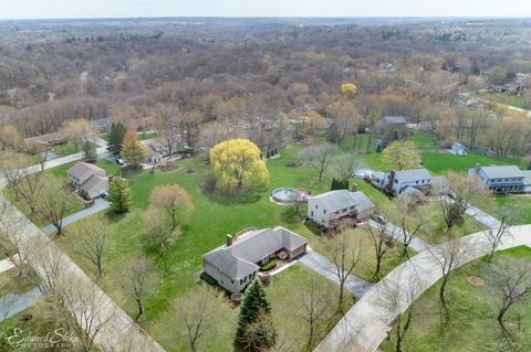 705 Yorktown Dr, Algonquin, IL 60102 photo 4